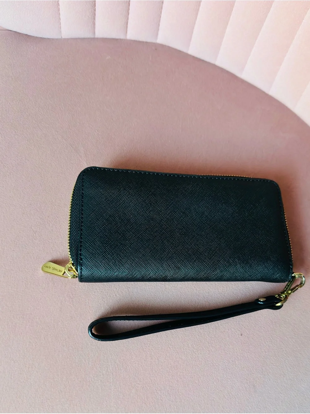 Michael Kors Black Saffiano Zip-Around Wristlet